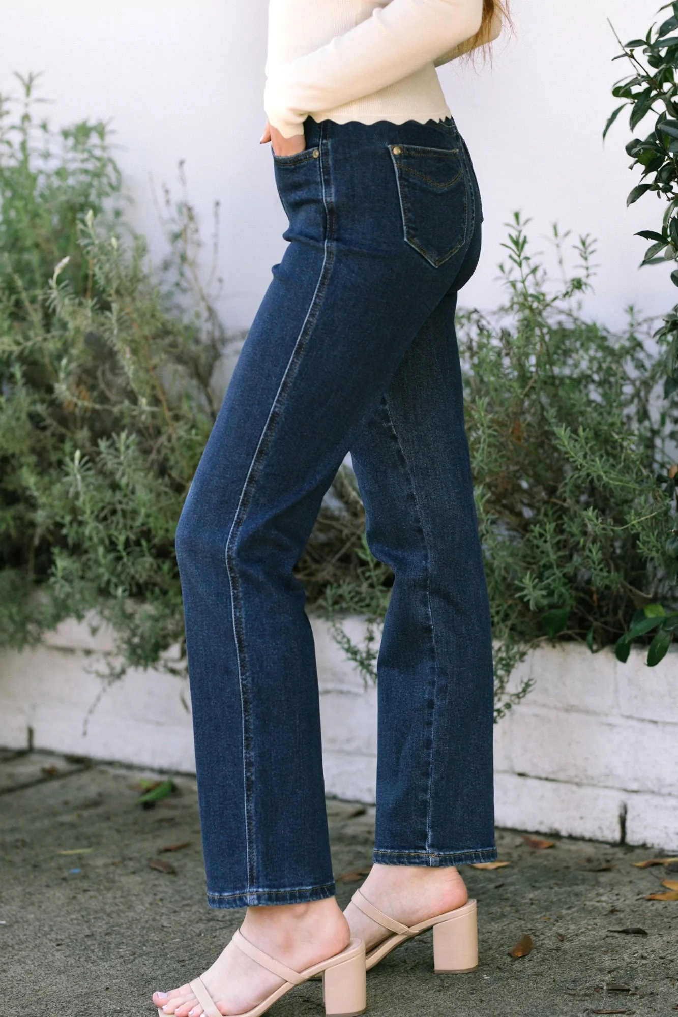 Delaney Straight Leg Jeans